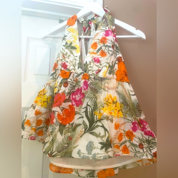 Halter Top, size Large, pretty floral, large designer tie from Dillard’s - Picture 1 of 3
